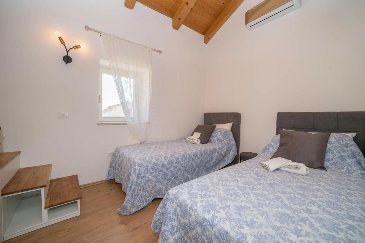 Villa Caterina 布罗托尼贾 外观 照片